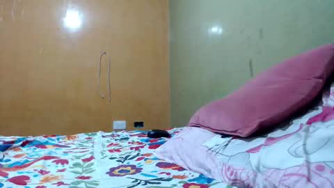 Andrea online show from 11-17-25, 01:44