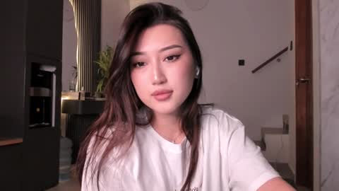 minnie_jin online show from 12-05-25, 03:20