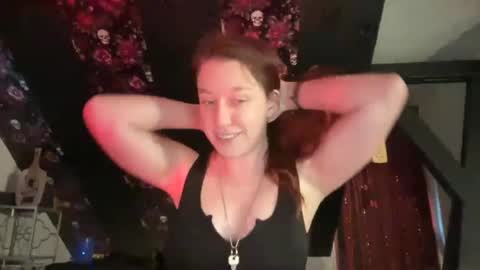 Snapshot of minnyminx chatting on 07-06-26, 03:03 Minx online show from 07-06-26, 03:03