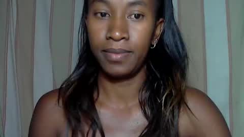 minouch211907 online show from 01-20-25, 07:25