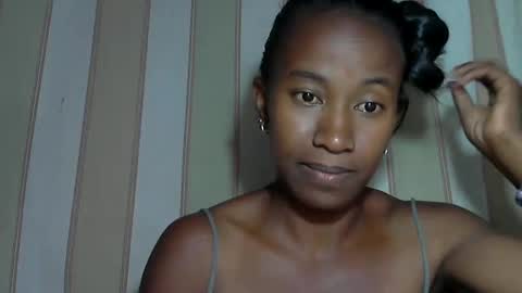 minouch211907 online show from 01-28-25, 05:35