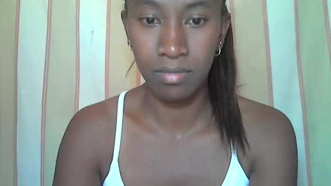 minouch211907 online show from 01-30-25, 12:27