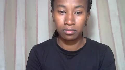 minouch211907 online show from 11-13-25, 11:09