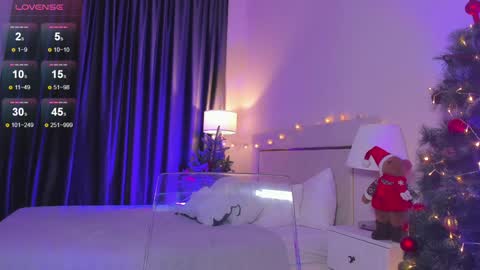 Lianna online show from 12-23-24, 12:25