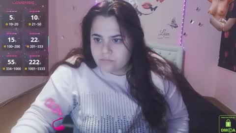 mira_cle_ online show from 04-28-26, 09:36