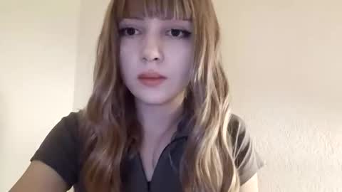 Snapshot of mira_doll chatting on 03-16-26, 02:06 Mira doll online show from 03-16-26, 02:06