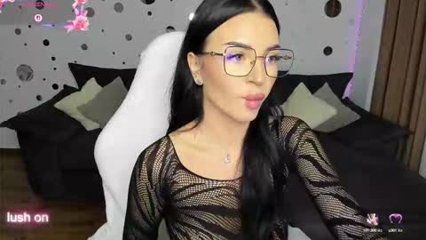 mira_fantasy online show from 09-15-25, 04:23