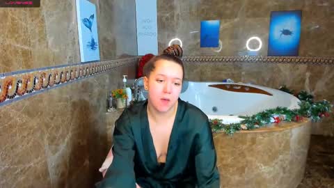 Snapshot of mira_karter chatting on 01-12-25, 04:52 Mira online show from 01-12-25, 04:52