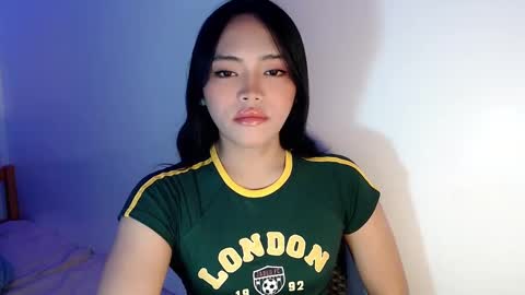 Snapshot of mira_luna222 chatting on 12-26-24, 12:36 Mira Bella online show from 12-26-24, 12:36