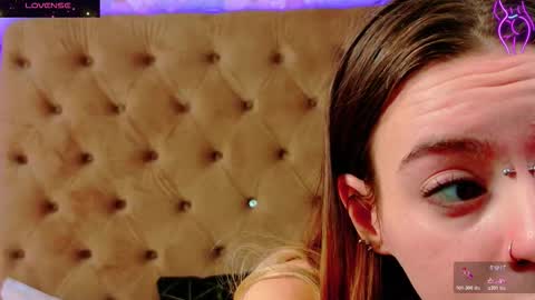 mira_lynxx online show from 11-26-25, 05:19