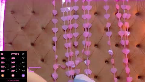 mira_lynxx online show from 02-22-26, 06:02