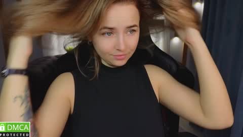 Mira online show from 01-05-25, 01:13