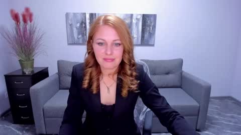 Snapshot of mira_whites chatting on 02-20-25, 01:08 Mira online show from 02-20-25, 01:08