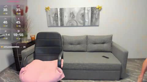 Snapshot of mira_whitme chatting on 05-11-26, 12:00 Mira online show from 05-11-26, 12:00