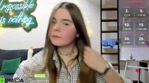 miraa_bloom online show from 12-17-25, 03:51