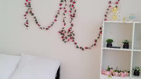 mirabella__flower online show from 07-14-26, 10:21