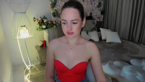 Emma online show from 11-17-25, 07:19