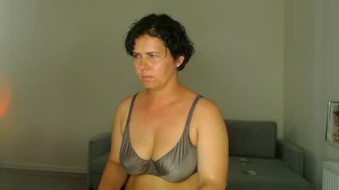 Meera online show from 06-30-26, 07:04