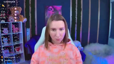 Snapshot of miralush chatting on 12-04-25, 02:15 Mira online show from 12-04-25, 02:15