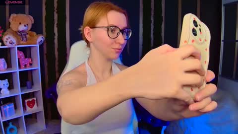 Snapshot of miralush chatting on 02-23-26, 06:11 Mira online show from 02-23-26, 06:11