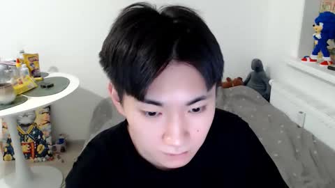 Snapshot of miram_yoo chatting on 11-16-25, 02:50 online show from 11-16-25, 02:50