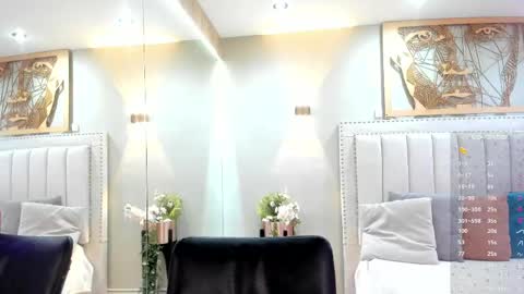 Snapshot of miranda_doll_ chatting on 05-12-26, 11:40 online show from 05-12-26, 11:40