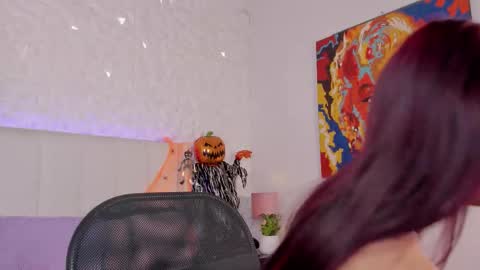 Snapshot of mirandaa_rogers chatting on 11-02-25, 02:41 Miranda Rogers online show from 11-02-25, 02:41