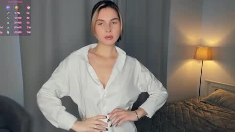 Snapshot of mirandabettman chatting on 12-16-25, 07:24 My name is Adele online show from 12-16-25, 07:24