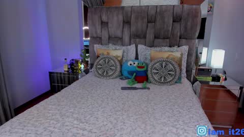 Miranda online show from 02-03-25, 01:30