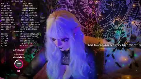 Snapshot of mirareed chatting on 11-03-25, 03:41 mirareed online show from 11-03-25, 03:41