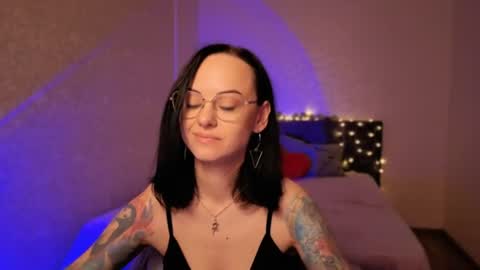 MiraSkyy online show from 06-09-26, 03:01