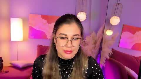 Mira online show from 07-06-26, 01:19