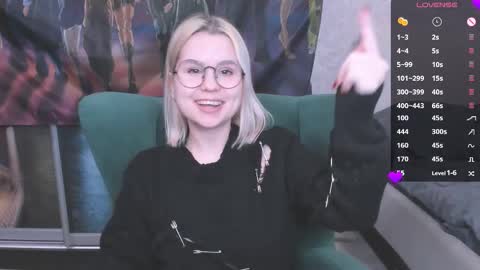 Kira online show from 02-20-25, 06:13