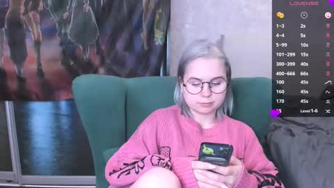 Kira online show from 03-06-25, 06:05