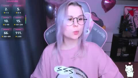 Snapshot of miray_kuriyama chatting on 02-01-26, 08:07 Kira online show from 02-01-26, 08:07