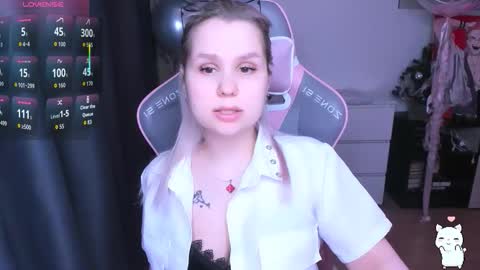 Snapshot of miray_kuriyama chatting on 02-08-26, 08:12 Kira online show from 02-08-26, 08:12