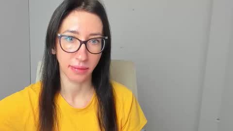 Mariam online show from 11-23-25, 06:35