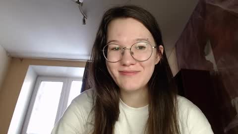 Snapshot of miriamor chatting on 02-09-25, 07:16 Mira online show from 02-09-25, 07:16