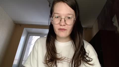 Snapshot of miriamor chatting on 02-12-25, 11:07 Mira online show from 02-12-25, 11:07