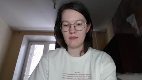 Snapshot of miriamor chatting on 02-23-25, 07:11 Mira online show from 02-23-25, 07:11