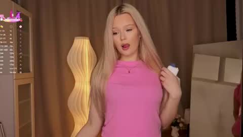 Elsa online show from 12-13-25, 09:42