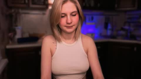 Mira online show from 11-18-25, 03:05