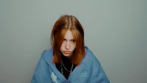 misaki_chan_ online show from 10-12-25, 08:52