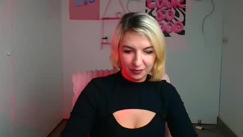 Mishelle online show from 12-21-25, 12:12