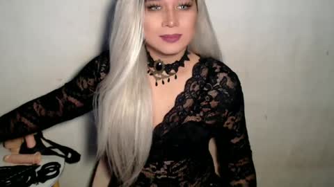 Snapshot of miss_4cuck_ chatting on 07-06-26, 10:56 miss_4cuck_ online show from 07-06-26, 10:56