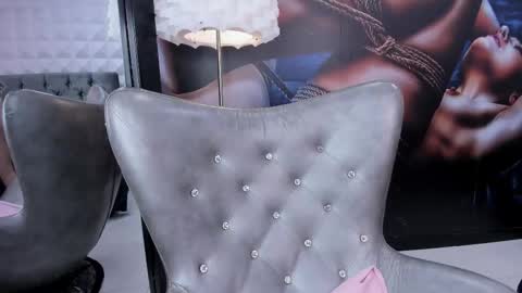 Salome online show from 10-29-25, 11:01