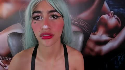 Taylor online show from 04-27-26, 02:31