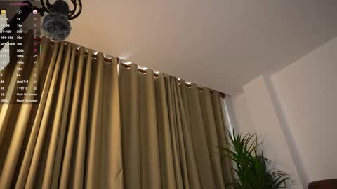 miss airi online show from 12-16-25, 03:17