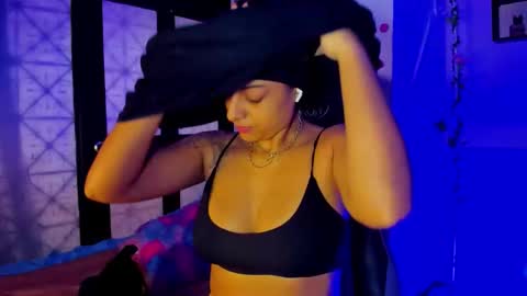 Akemi 3 online show from 11-03-25, 01:12