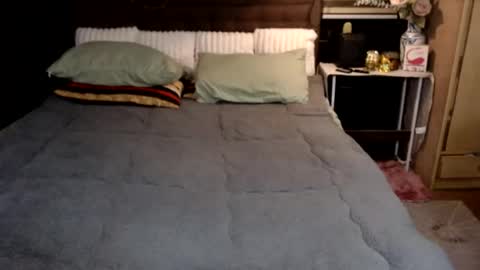 Snapshot of miss_angelic15 chatting on 07-13-26, 11:46 miss angelic15 online show from 07-13-26, 11:46